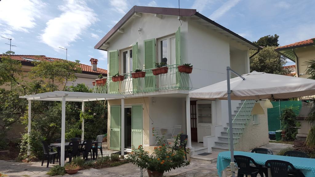 Le Mura Holiday Home Marina di Pietrasanta Esterno foto